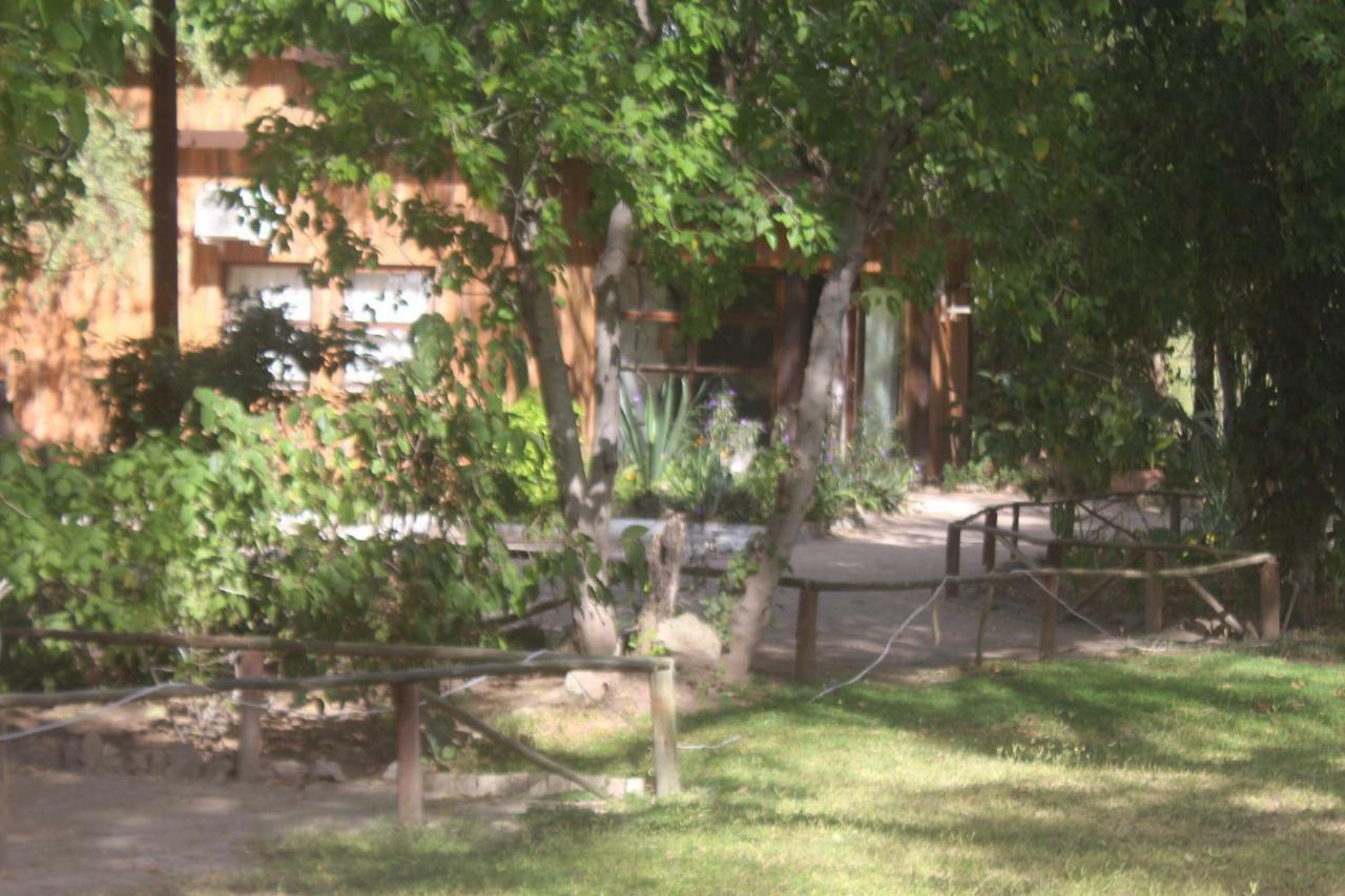 The Chiefs Guest House Moremi Game Reserve Exterior photo