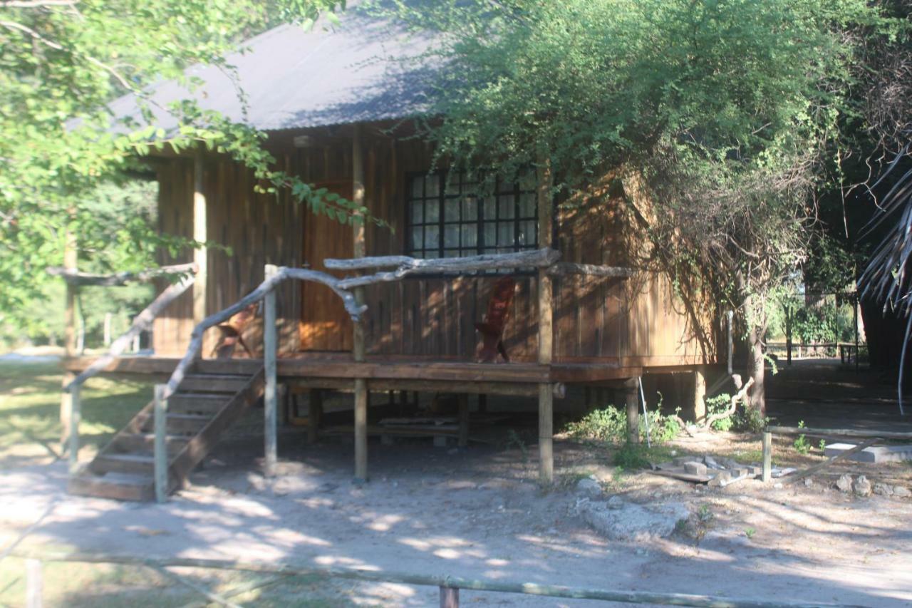 The Chiefs Guest House Moremi Game Reserve Exterior photo